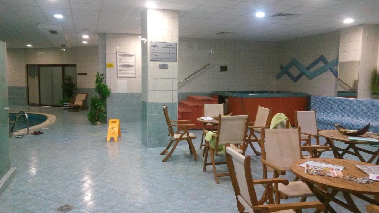 بوروفتس Apart Hotel Flora Residence Daisy المظهر الخارجي الصورة