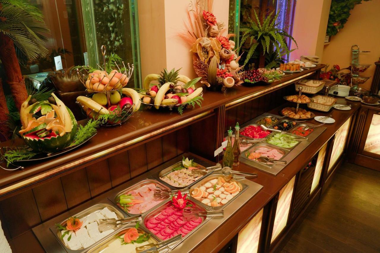 بوروفتس Apart Hotel Flora Residence Daisy المظهر الخارجي الصورة
